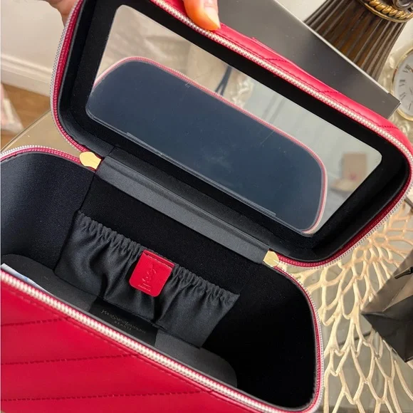 Yves Saint Laurent Quilted Red Cosmetic Case with Gold Hardware - Picture 11 of 13